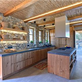 6 bedroom villa with pool, East Paros, sleeps 12